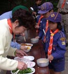 ���[����