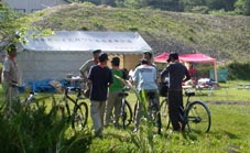 �o������